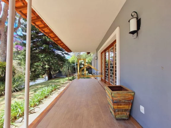 Imagem Casa com 3 dormitórios à venda, 175 m² - Parque do Imbui - Teresópolis/RJ