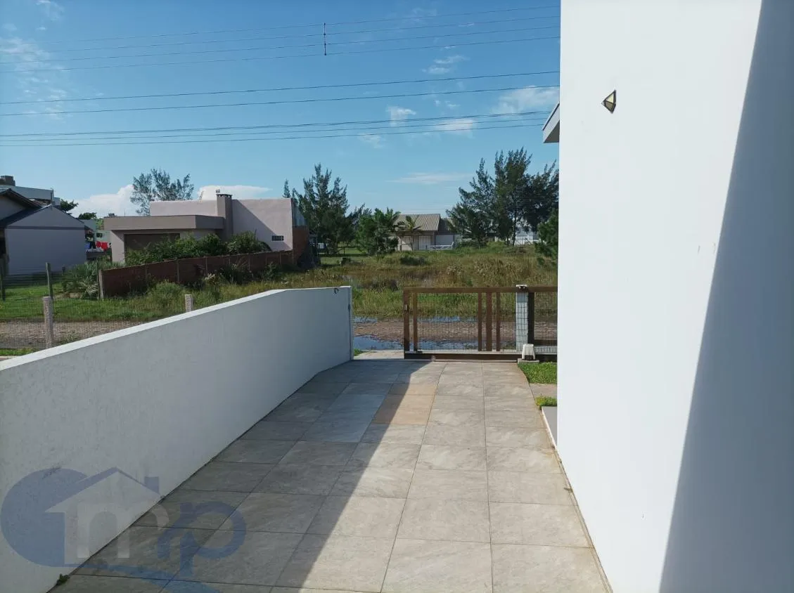 Imagem Casa á venda com 2 dormitórios na Praia Bela Torres no Passo de Torres/RS