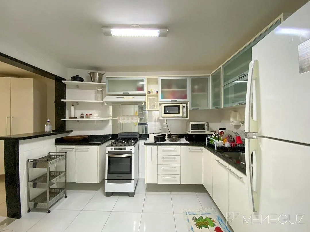 Imagem Buscando um apartamento de 3 quartos para comprar na Enseada Azul de Guarapari? Ref.:1528207
