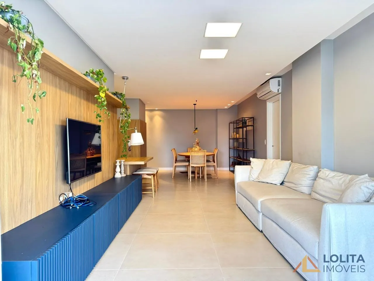Imagem APARTAMENTO COM 3 QUARTOS SENDO 1 SUÍTE À VENDA NO BAIRRO AGRONÔMICA - FLORIANÓPOLIS/SC
