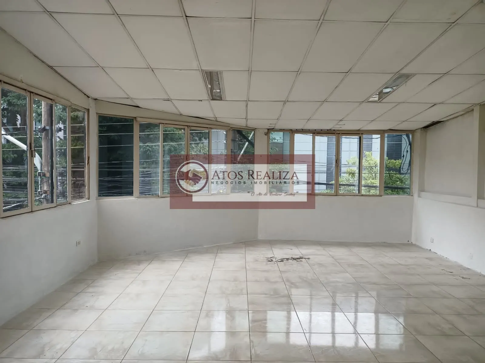 Imagem Casa Comercial à Venda em Santo Amaro - 180m² por R$1.350.000