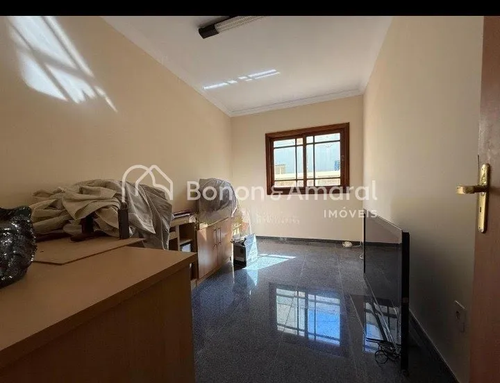 Imagem Casa de Alto Padrão à Venda no Condomínio Barão do Café - Campinas/SP