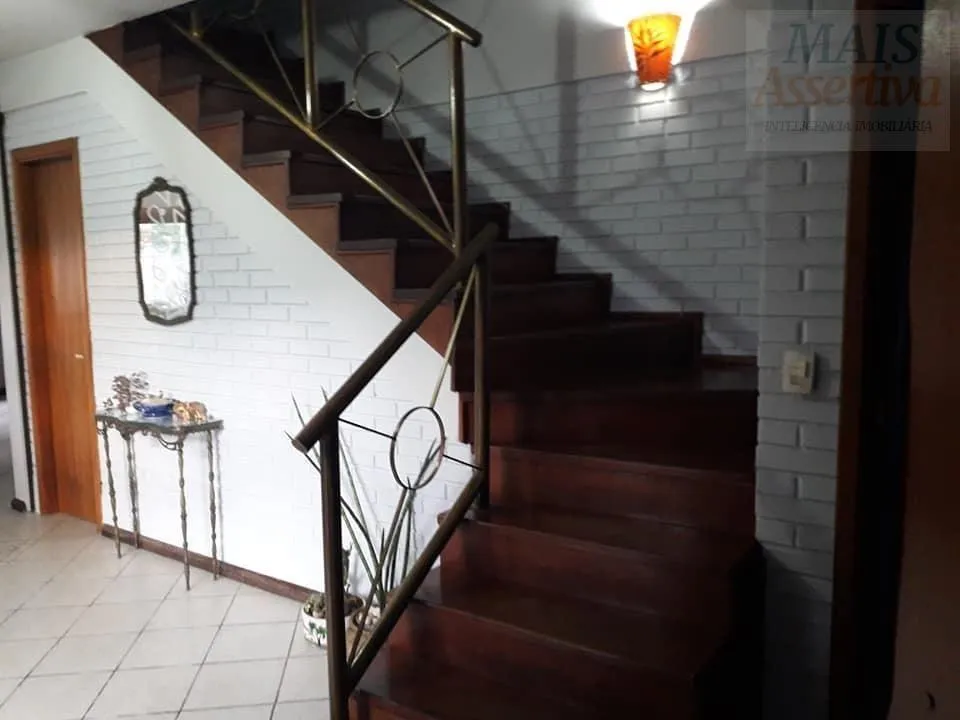 Imagem Sobrado para Venda em São Leopoldo / RS no bairro Cristo Rei