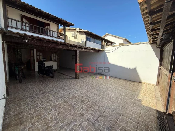 Imagem Casa com 3 dormitórios à venda, 200 m² por R$ 800.000,00 - Palmeiras - Cabo Frio/RJ