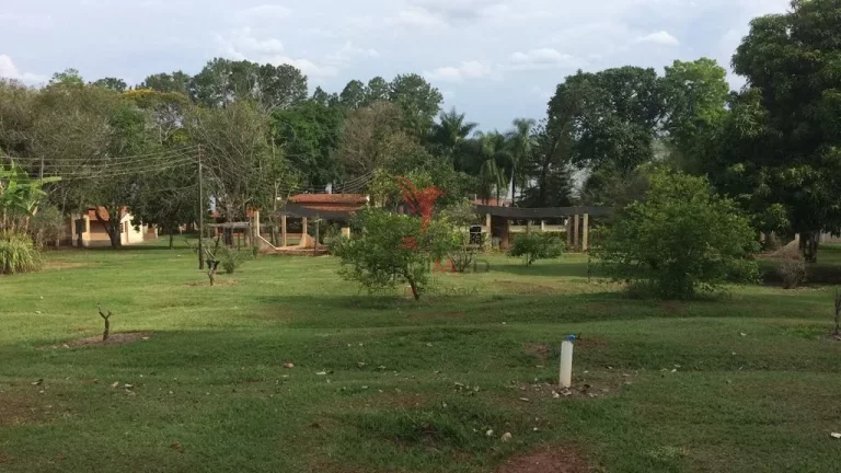 Imagem Linda chacara na represa de avaré