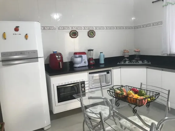 Imagem Sobrado com 2 Quartos à Venda, 147 m² em Borda Da Mata - Caçapava