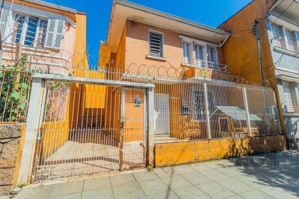 Imagem Casa com 99,73m², 2 dormitórios, 2 vagas no bairro Floresta