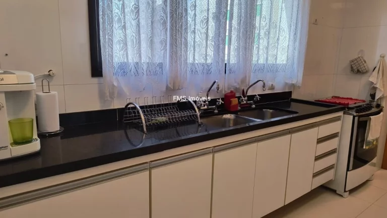 Imagem Apartamento à venda na Vila Mariana, com 4 suítes, 3 salas, 6 banheiros, 4 vagas.