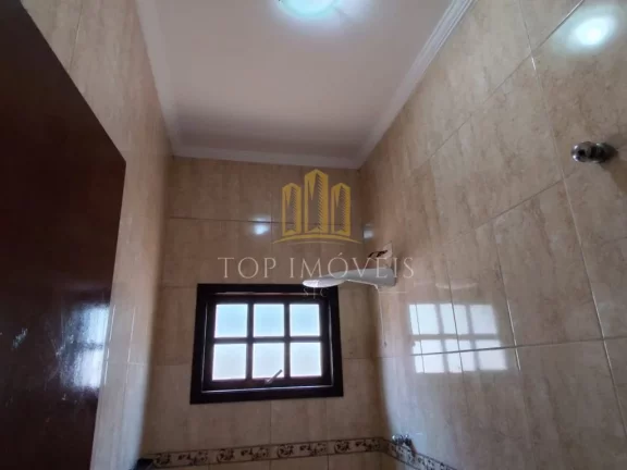 Imagem Se você procura conforto, beleza e praticidade em um só lugar, essa é a sua chance! Apresentamos uma belíssima casa no coração do Vila Paiva, perfeita para quem quer viver com qualidade, estilo e segurança!