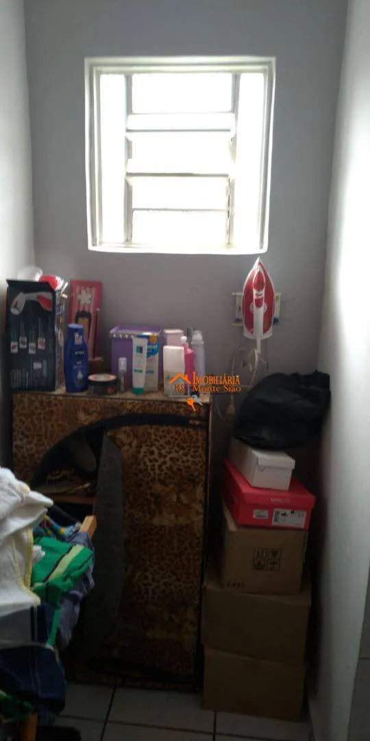 Imagem Casa com 2 dormitórios à venda, 200 m² por R$ 350.000,00 - Cidade Soberana - Guarulhos/SP