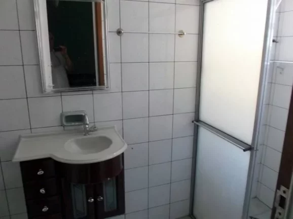 Imagem casa lado praia- tres dormitorios