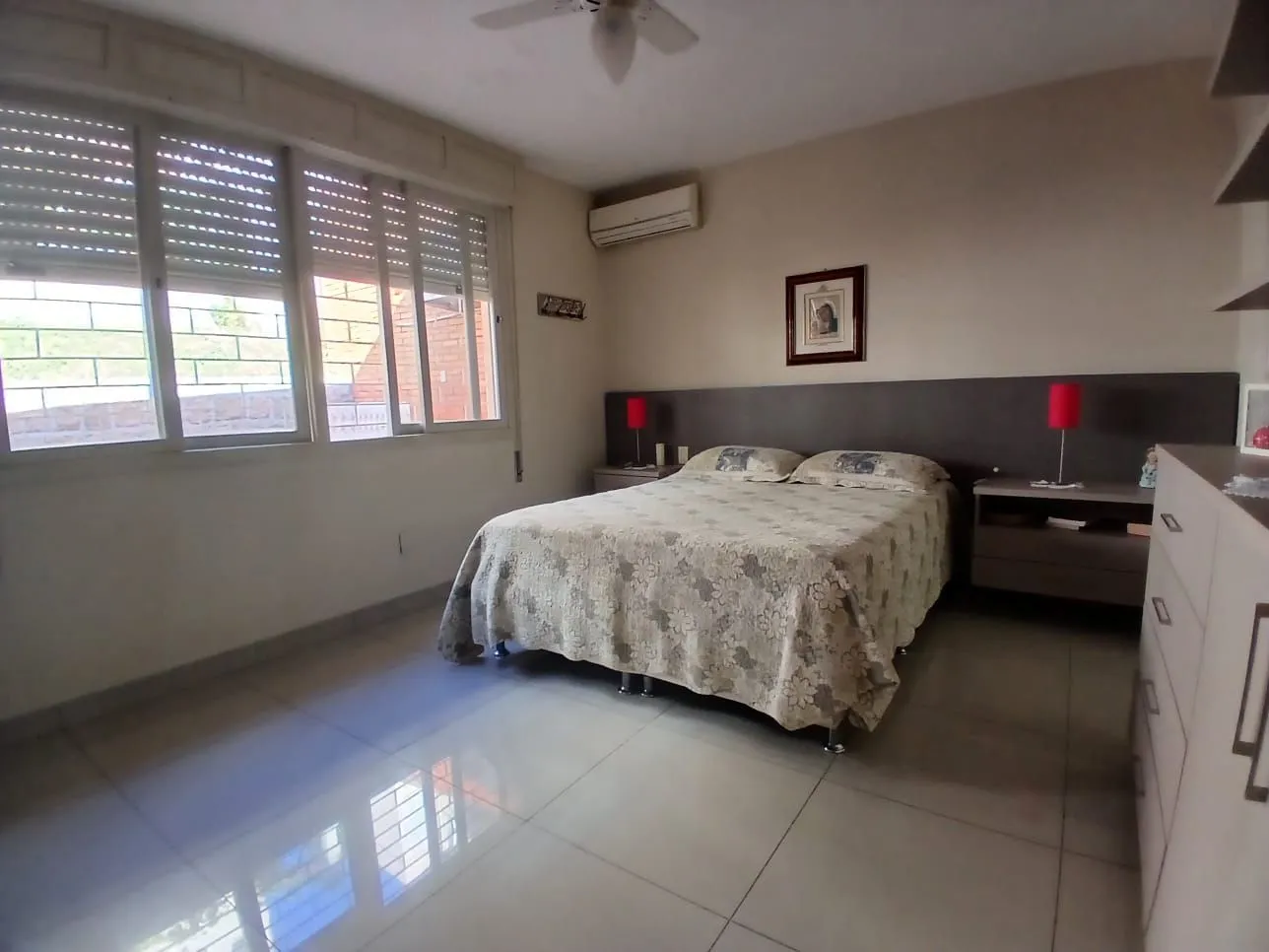 Imagem Casa à venda no Bairro Petrópolis.