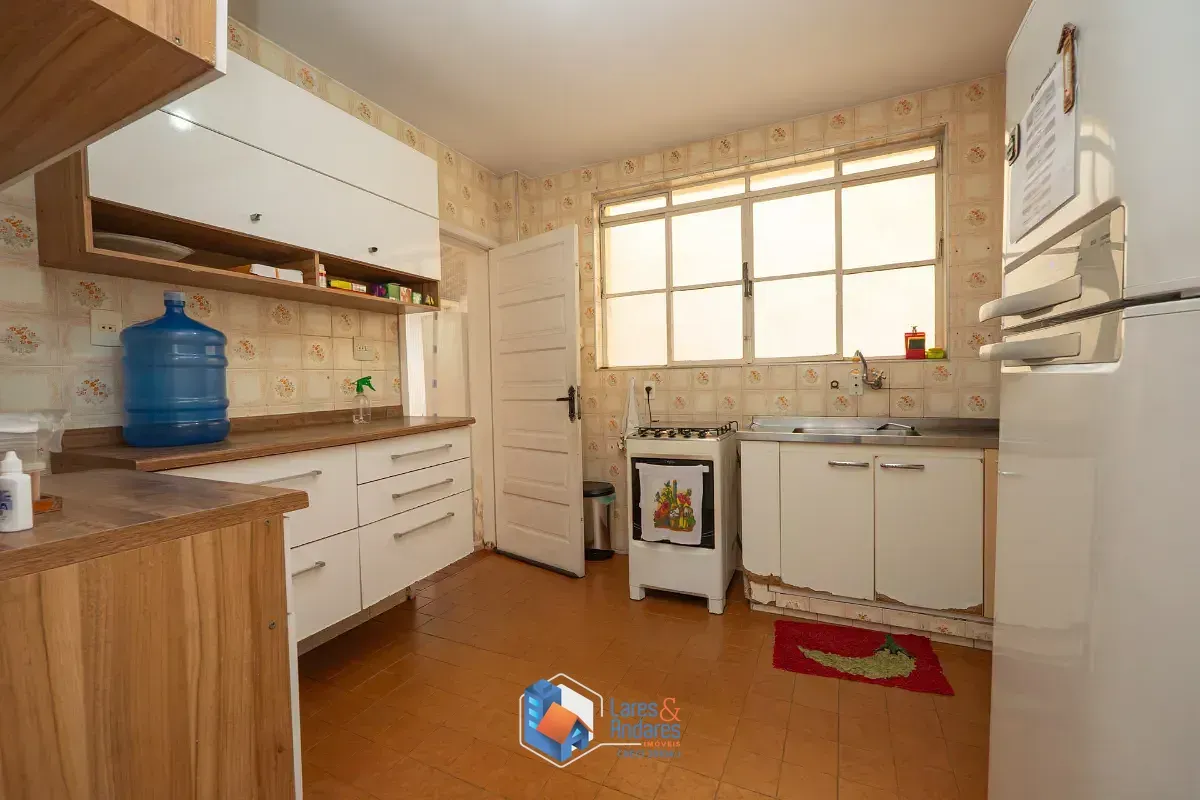 Imagem Sobrado para venda em Vila Mariana com 3 quartos, 264m²