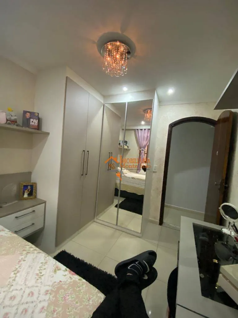 Imagem Sobrado com 6 dormitórios à venda, 300 m² por R$ 900.000,00 - Vila Nova Bonsucesso - Guarulhos/SP