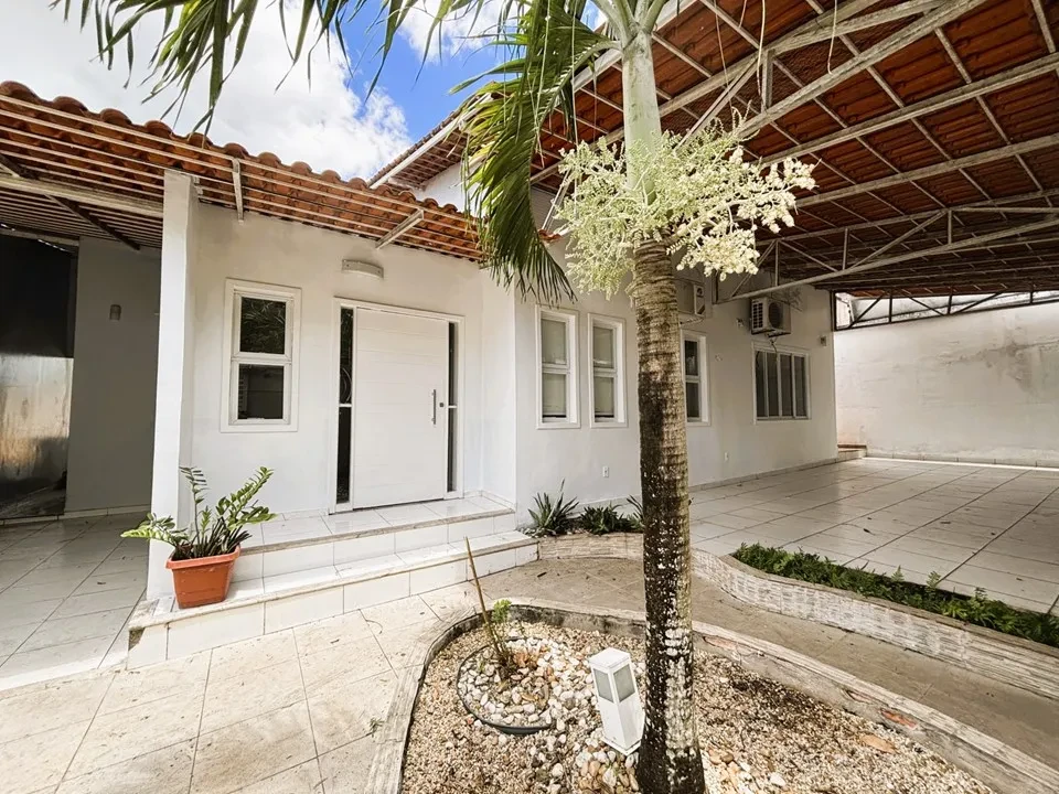 Imagem Casa com 5 Quartos à Venda, 303 metros em Planalto - Manaus