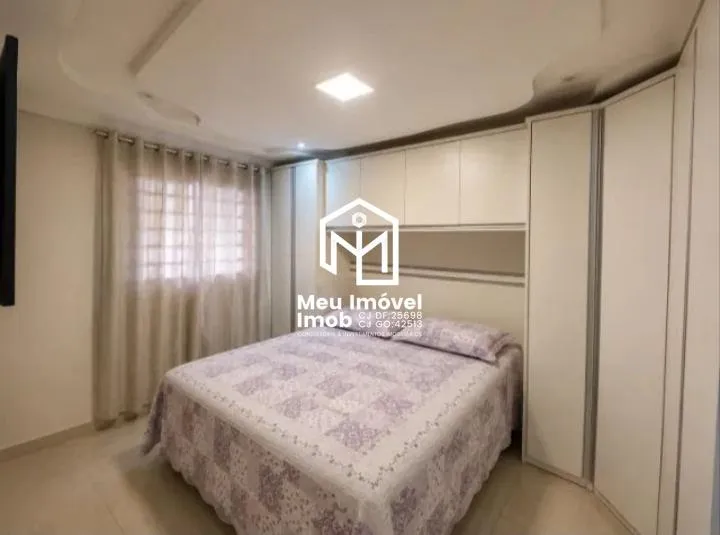 Imagem Casa 3 Quartos 4 Vagas 223m² Samambaia/DF