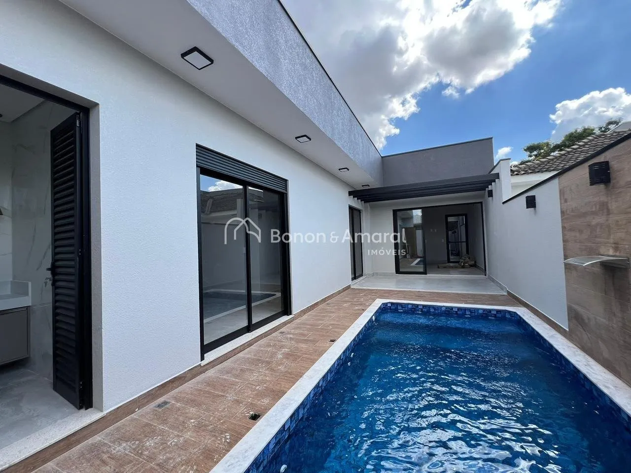 Imagem Casa à venda no Condomínio Campos do Conde II - Paulínia