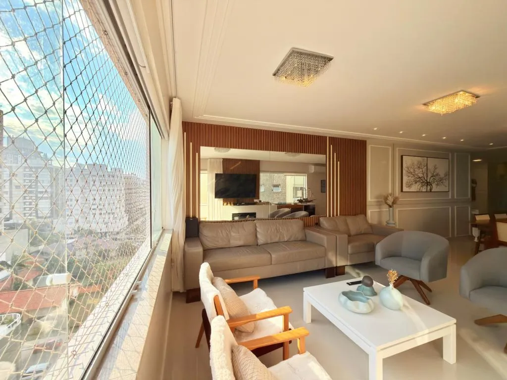 Imagem Apartamento 4 Dormitórios - Bairro Navegantes