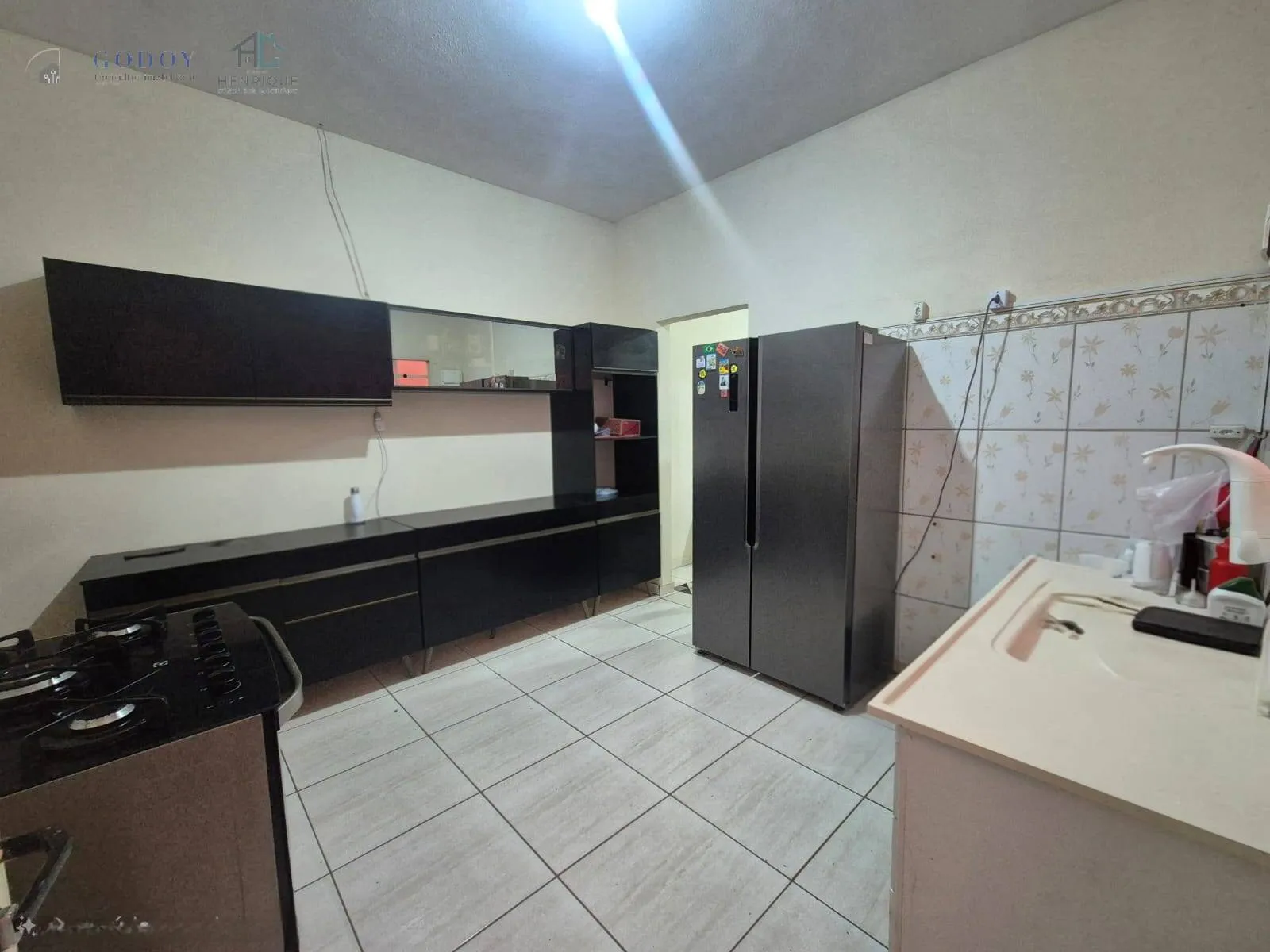 Foto do imóvel Casa com 2 Dormitórios e Garagem para 2 Carros