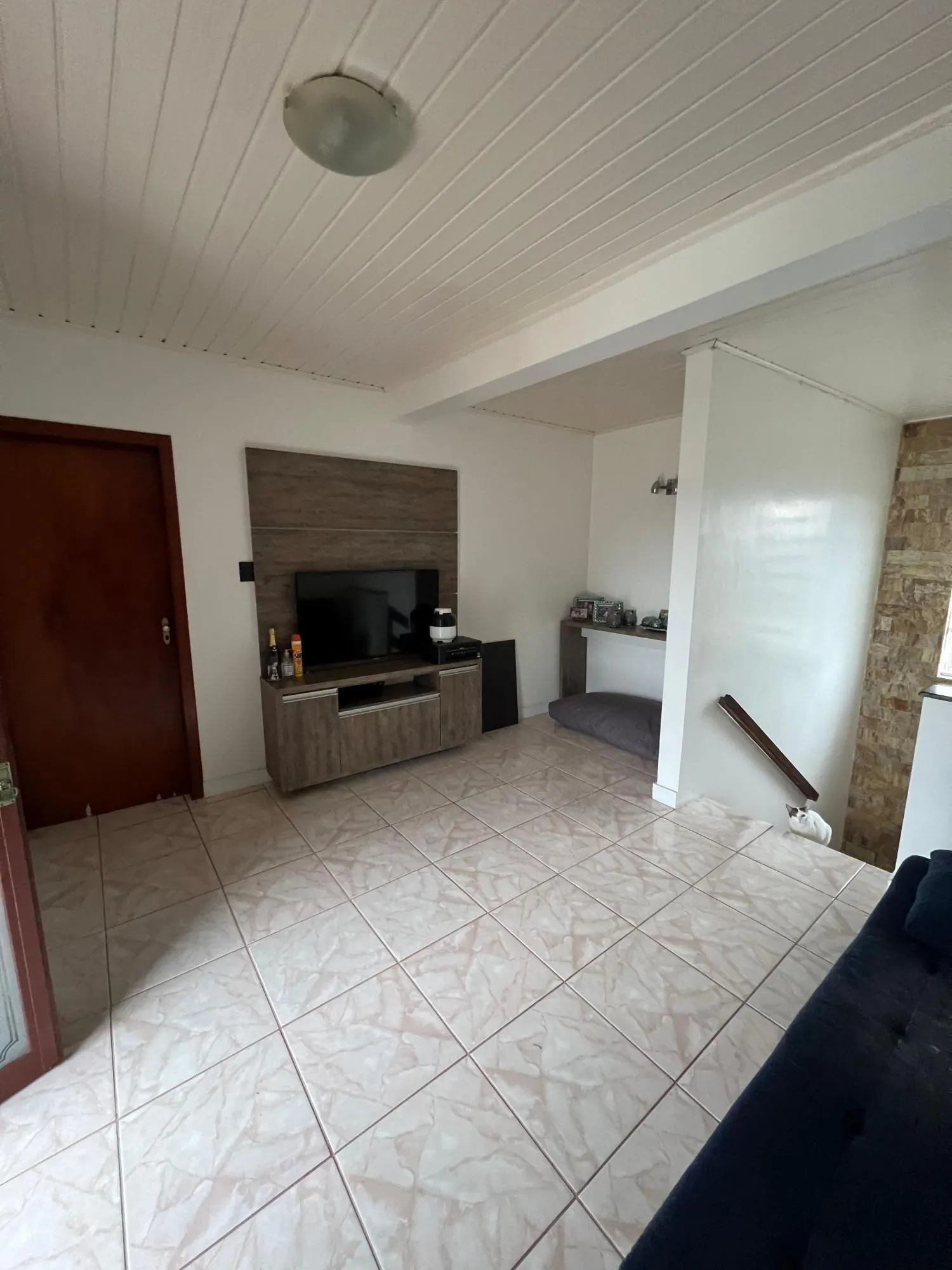 Imagem Casa Residencial Semimobiliada com 2 Suítes e Piscina em Viamão, RS
