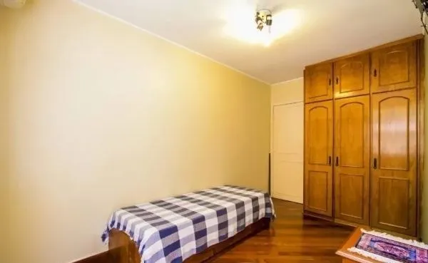Imagem Casa sobrado no Petrópolis com 7 dormitórios e 4 vagas