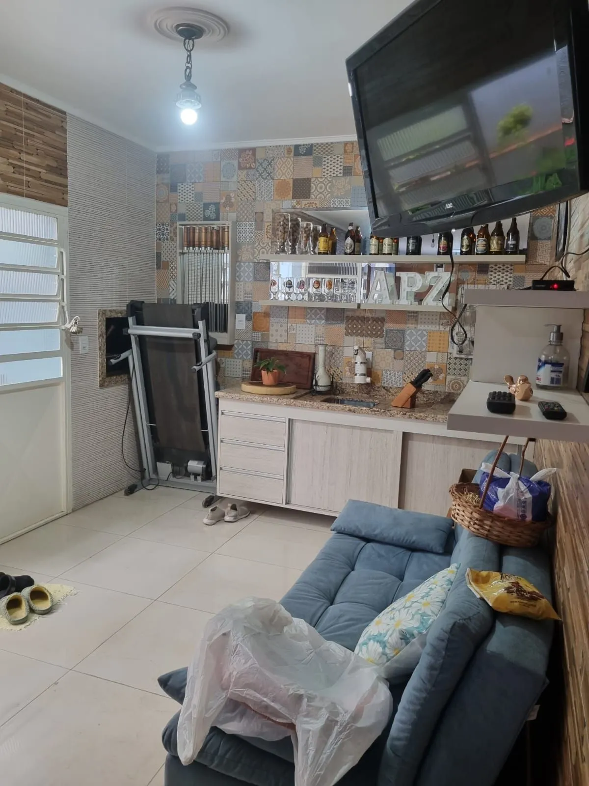 Imagem Casa com 3 Dormitórios, 1 Suíte, Área Gourmet e Estrutura para 2º Piso - Bairro Residencial, Próximo ao Centro de Alvorada.
