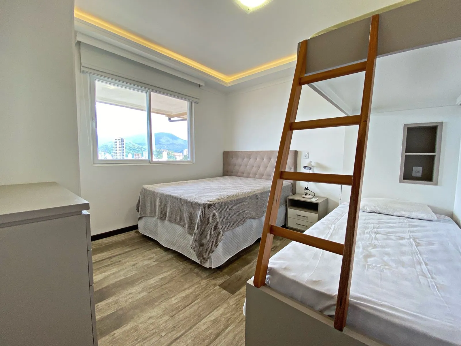 Imagem Casa com vista para o mar à venda com 200m2 por R$ 3.250.000,00