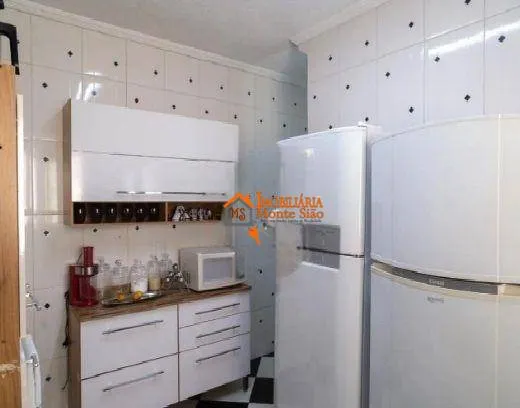 Imagem Sobrado com 2 dormitórios à venda, 132 m² por R$ 478.000,00 - Vila Galvão - Guarulhos/SP