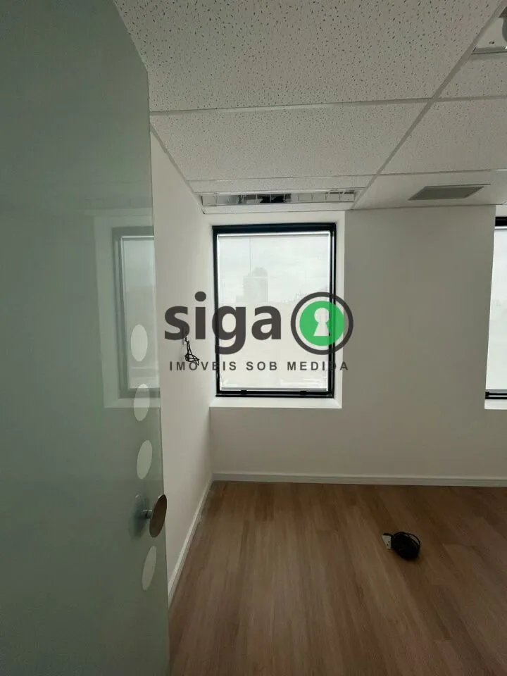 Imagem Sala Comercial e 4 banheiros para Locação, 290 m² por R$ 41.000,00