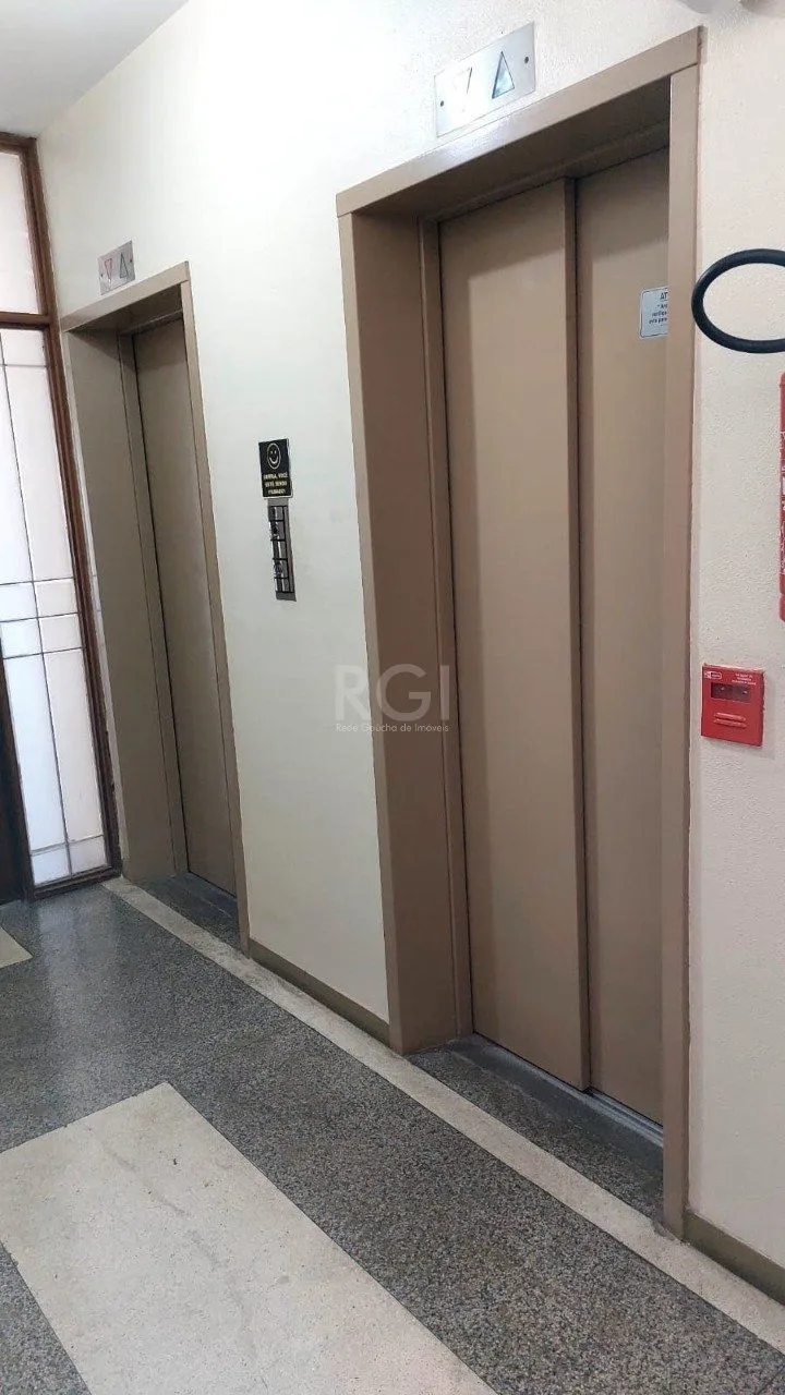 Imagem Conjunto/Sala para Venda - 59m², 0 dormitórios, Santana, Porto Alegre