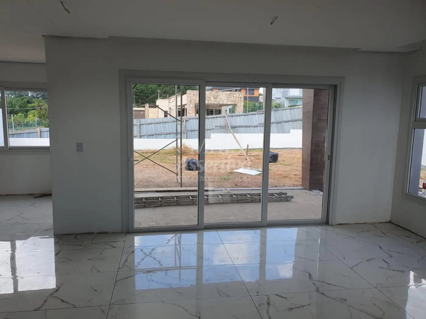 Imagem Excelente sobrado de alto padrão em Alphaville, Residencial Lombardia - POA