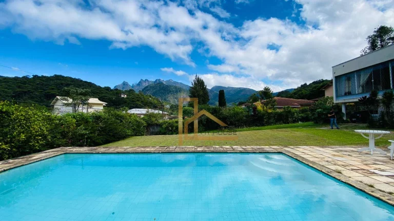 Imagem Casa com 3 dormitórios sendo 2 suítes à venda, 161 m² Carlos Guinle - Teresópolis/RJ