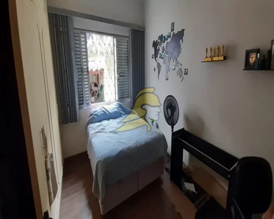 Imagem CITY LAPA CASA TÉRREA 330,00 M ÁREA CONSTRUÍDA TERRENO 695,00 M 3 QUARTOS 1 SUÍTE 3 SALAS LAREIRA 4 VAGAS PISCINA FRENTE A PRAÇA FÁCIL MODERNIZAÇÃO
