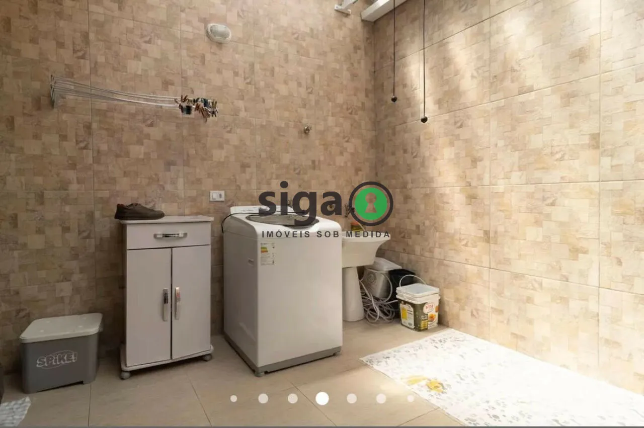 Imagem Casa em Condomínio com Suíte e 2 Vagas em Ambiente Exclusivo.