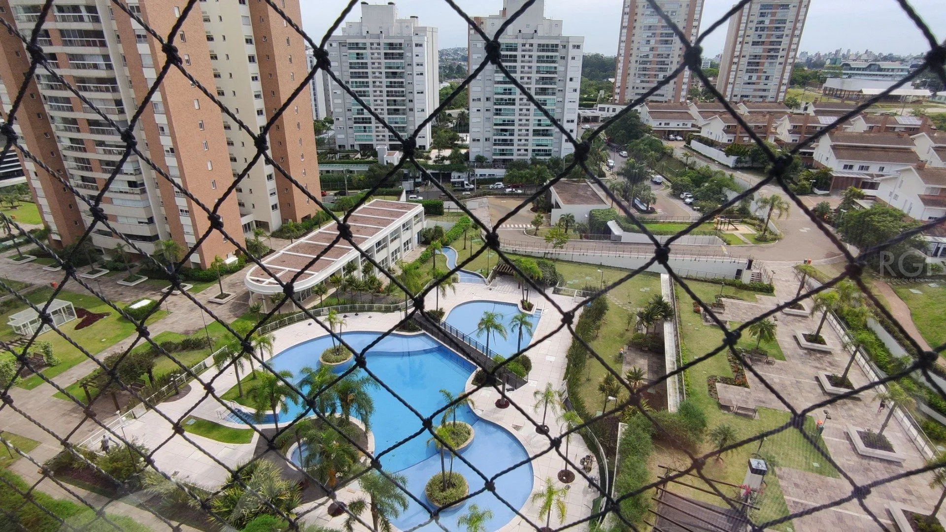 Imagem Apartamento para Venda - 162.53m², 3 dormitórios, sendo 3 suites, 2 vagas - Jardim Do Salso