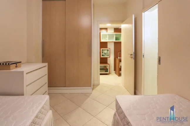 Imagem Apartamento Quadra Mar para Venda em Balneário Camboriú, CENTRO, 2 dormitórios, 2 suítes, 3 banheiros, 1 vaga