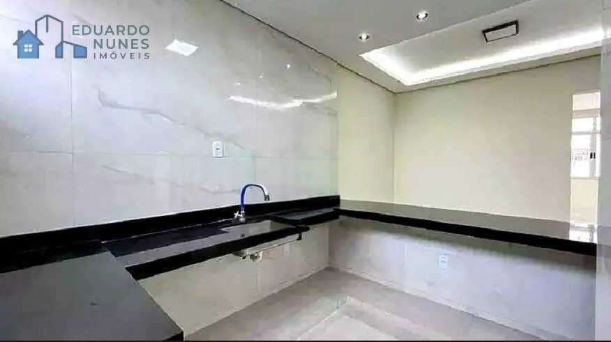 Imagem Apartamento com 2 Quartos, Suíte e 2 Vagas no Sion!!!!