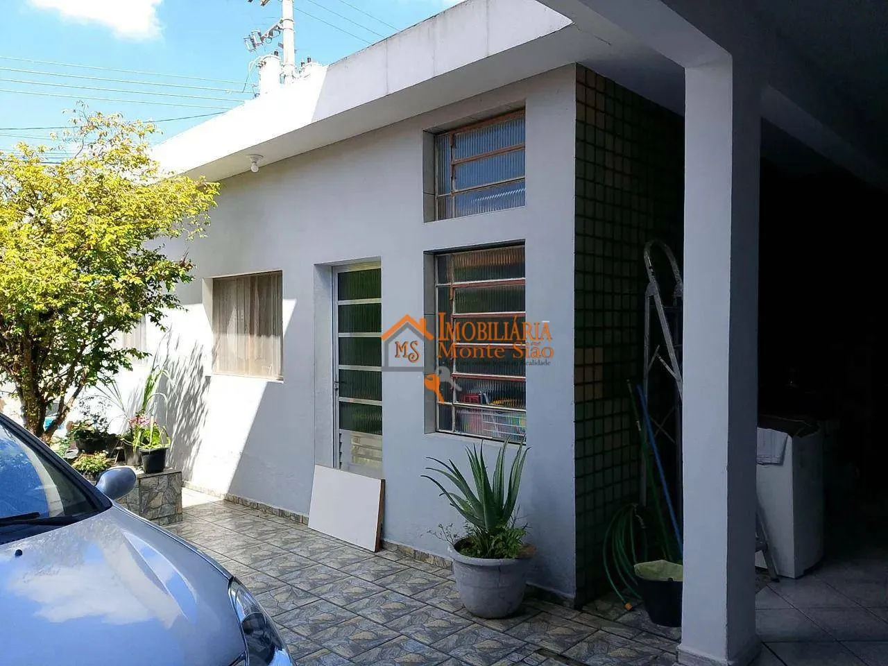 Imagem Sobrado com 3 dormitórios à venda, 250 m² por R$ 650.000,00 - Parque Maria Helena - Guarulhos/SP