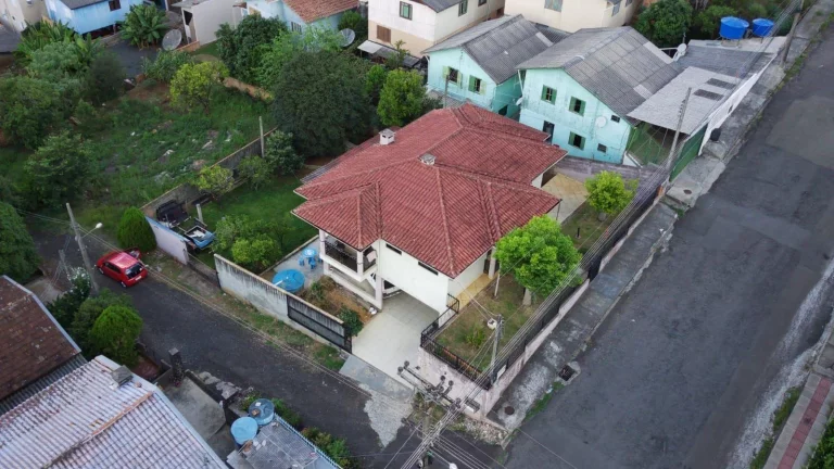 Foto do imóvel Casa para Venda em Concórdia, Das Nações, 3 dormitórios, 1 suíte, 2 banheiros em Holanda