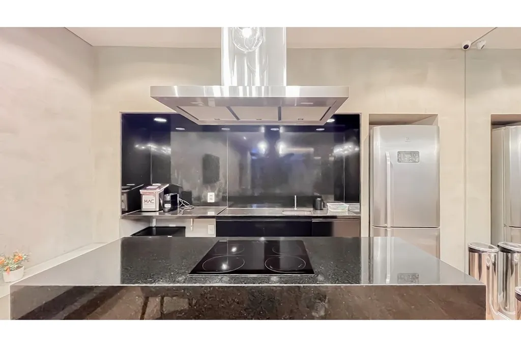 Imagem Apartamento à venda em São Paulo, Moema, com 1 quarto, 25m2