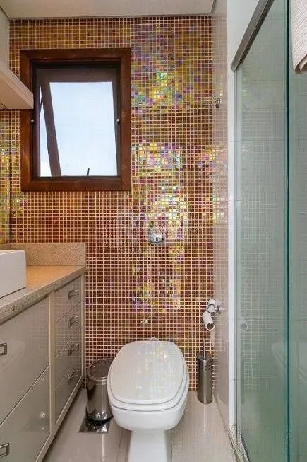 Imagem EXCELENTE COBERTURA COM 2 DORMITÓRIOS, PISCINA E 1 VAGA DE GARAGEM.