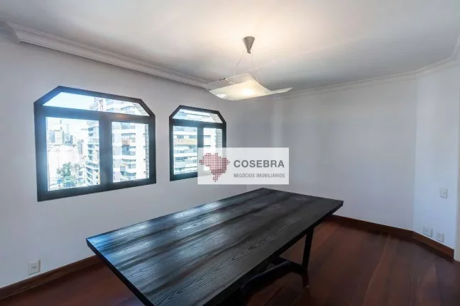 Imagem Apartamento com 3 dormitórios para alugar, 240 m² por R$ 18.586,82/mês - Itaim Bibi - São Paulo/SP