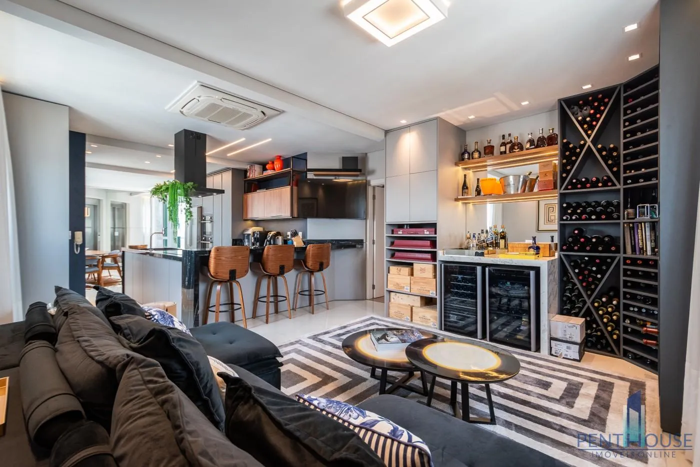 Imagem Apartamento Duplex para Venda em Balneário Camboriú, CENTRO, 4 dormitórios, 4 suítes, 6 banheiros, 3 vagas