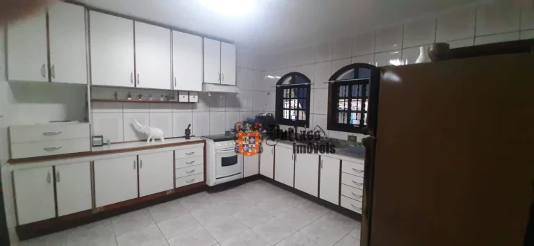 Imagem Sobrado com 4 dormitórios à venda, 500 m² por R$ 2.300.000,00 - Ribeirão dos Porcos - Atibaia/SP