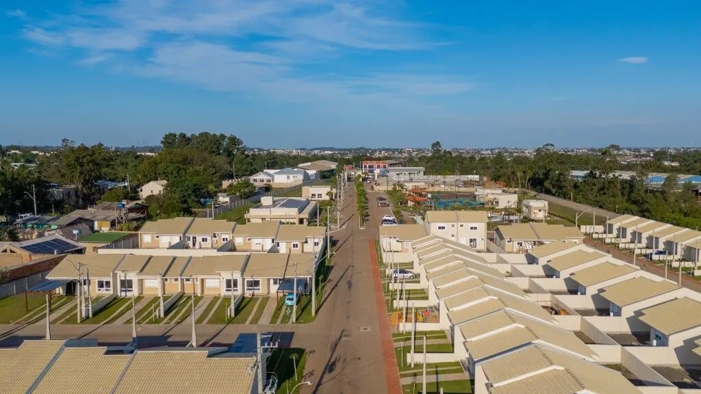 Imagem Casa de Condomínio em Sítio Túnel Verde