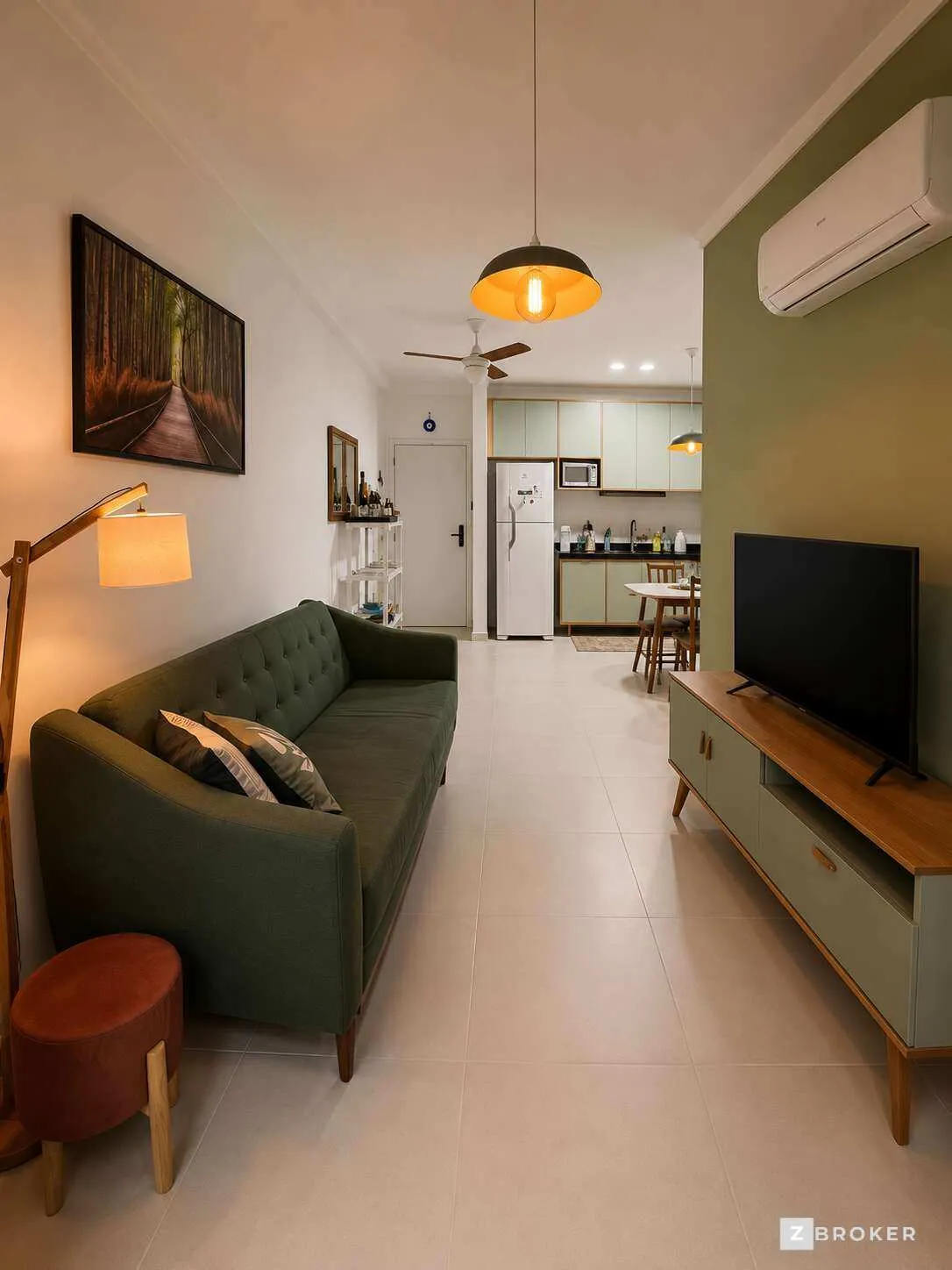 Imagem Apartamento à venda em Ubatuba, Centro, com 2 quartos, 63m2