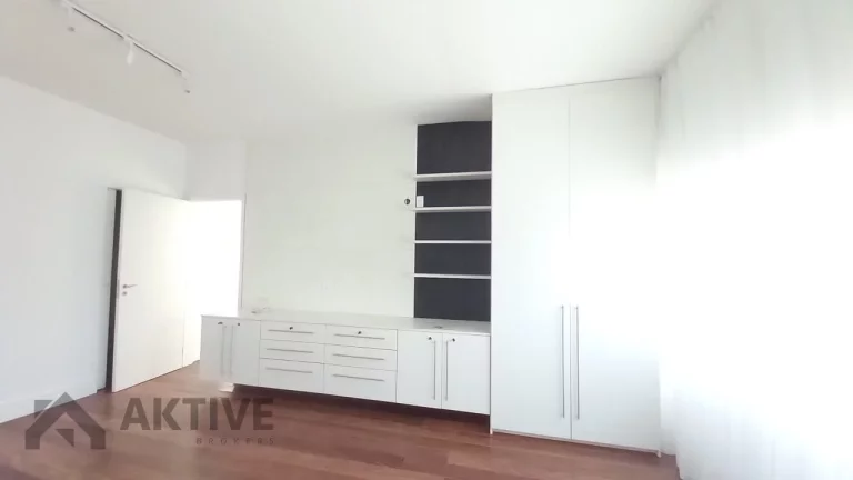 Imagem Casa de Condomínio em Residencial Onze (Alphaville) - Santana de Parnaíba