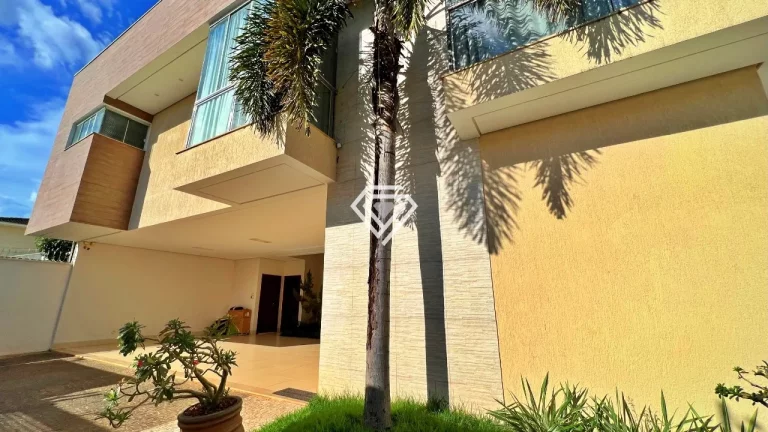 Imagem Sobrado 5 Suítes, 425 m² c/ lazer à venda na 303 Sul