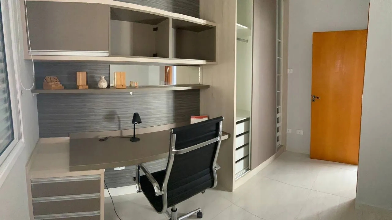 Imagem Casa à venda 3 Quartos, 1 Suite, 2 Vagas, 189M², Vila Areao, Taubaté - SP | Condomínio Residencial Contemporâneo