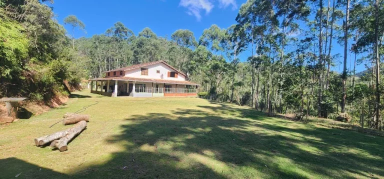 Imagem Terreno Comercial para Venda em Duas Barras, Vargem Grande, 5 dormitórios, 1 suíte, 3 banheiros